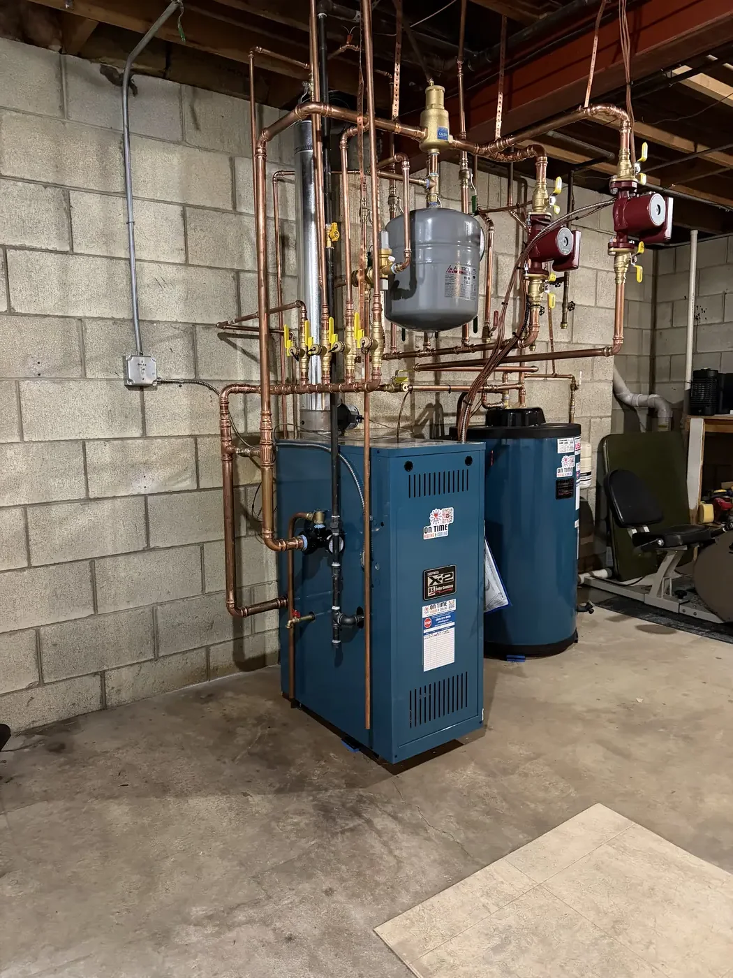 Outdoor condenser install